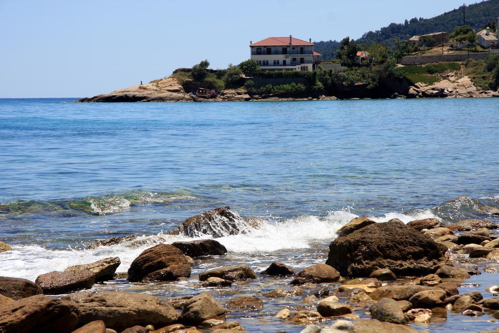 Bed and Breakfast Faros View Koinira Exterior foto